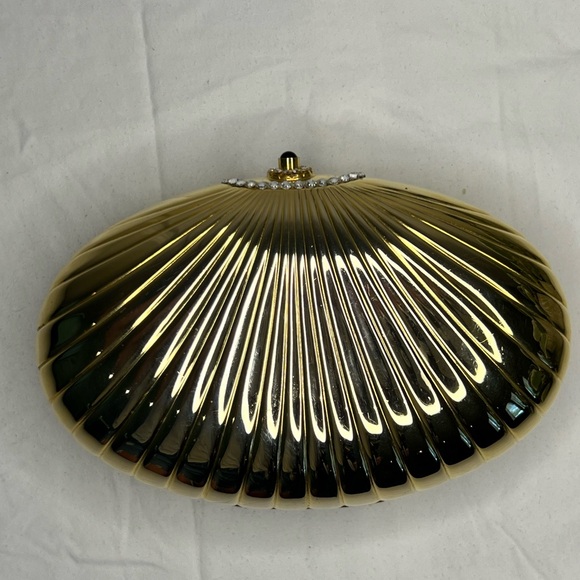 Vintage Gold Lisette Clamshell Purse | Evening Bag | Clutch Crossbody - Picture 3 of 7